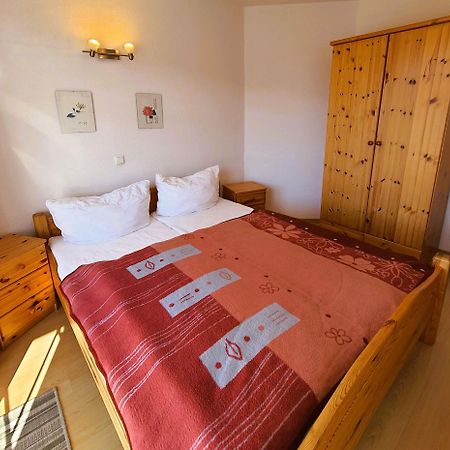 Fritz_Reuter_Str_Sonnenuhr_Whg_7 Apartamento Zingst Exterior foto